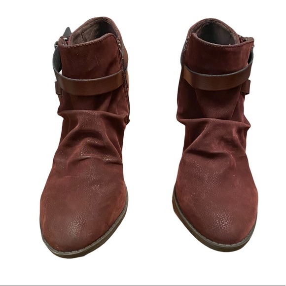NWOT Blowfish burgundy slouchy ankle strap bootie - Picture 2 of 6